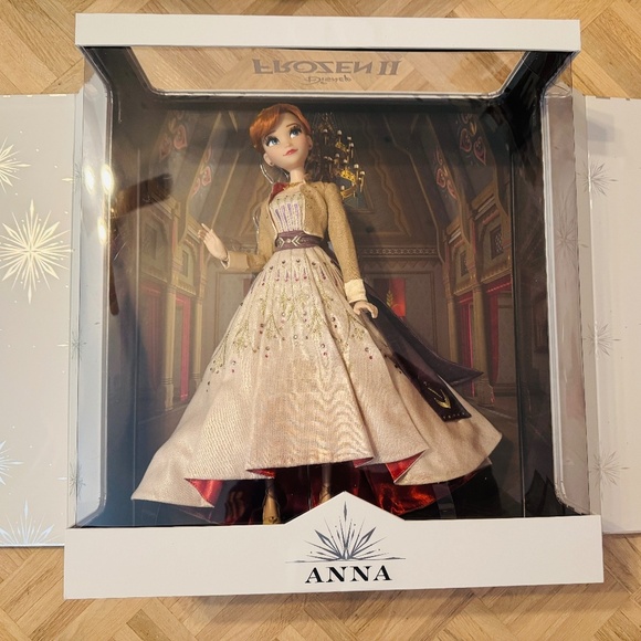 Disney Other - Disney - Saks Fifth Avenue Frozen 2 Anna, NRFB, 1 of 1000, Super Rare